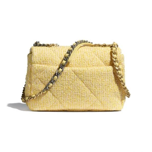 CHANEL 19 Flap Bag