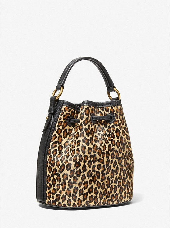 Michael Kors Monogramme Small Leopard Bucket Bag