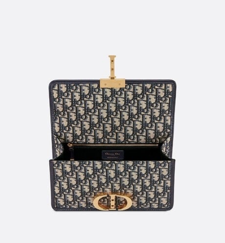30 MONTAIGNE CHAIN BAG