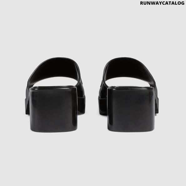 Gucci Women’s rubber slide sandal