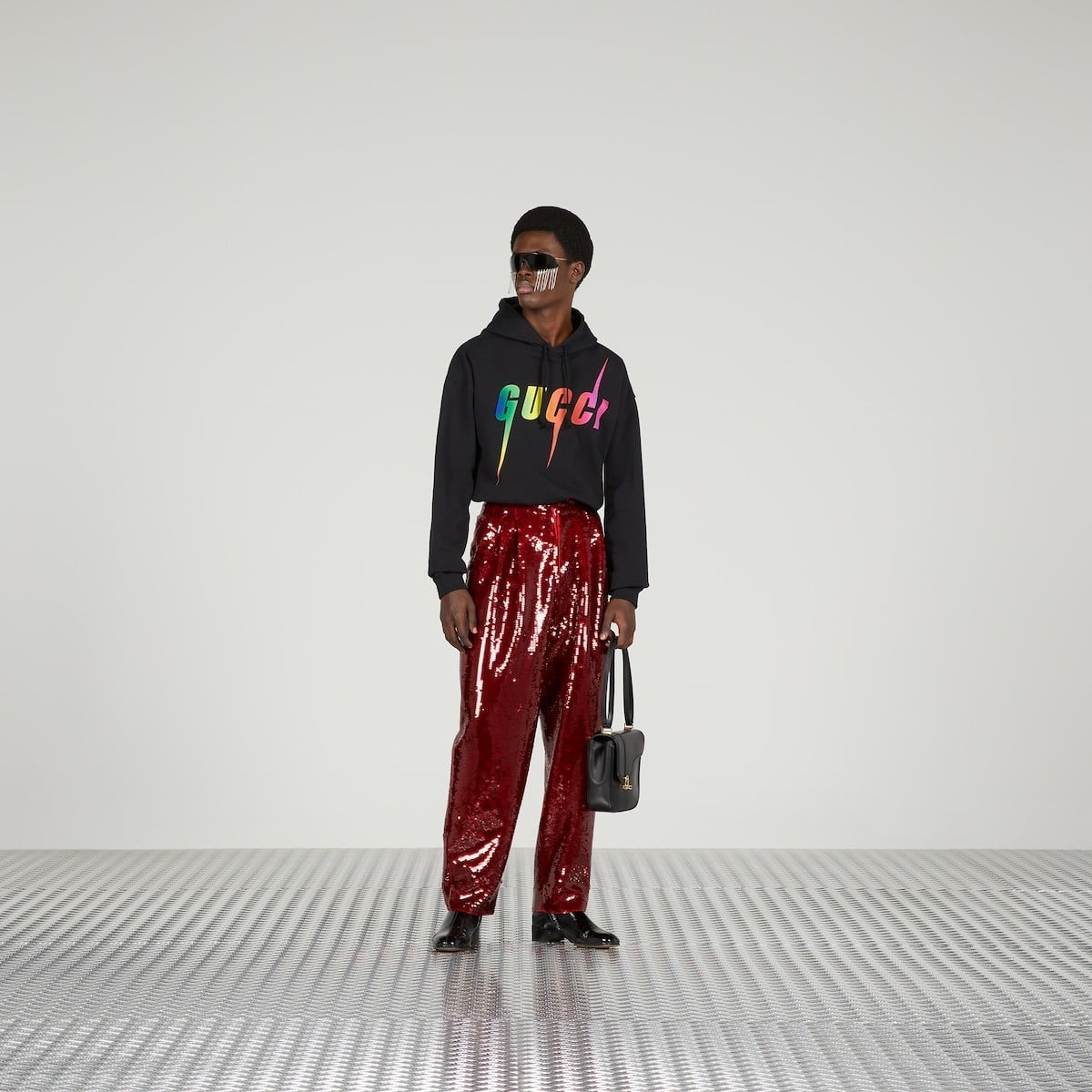 COTTON SWEATSHIRT WITH GUCCI BLADE PRINT