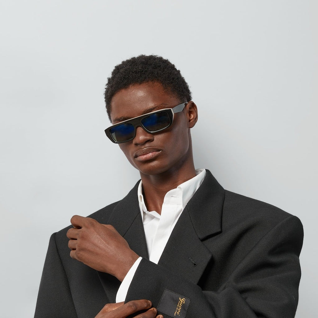 RECTANGULAR FRAME SUNGLASSES