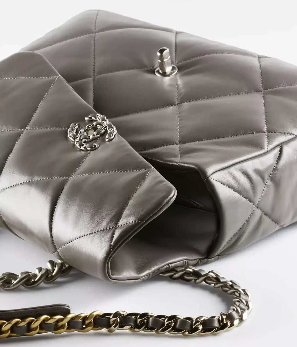 CHANEL 19 Maxi Handbag