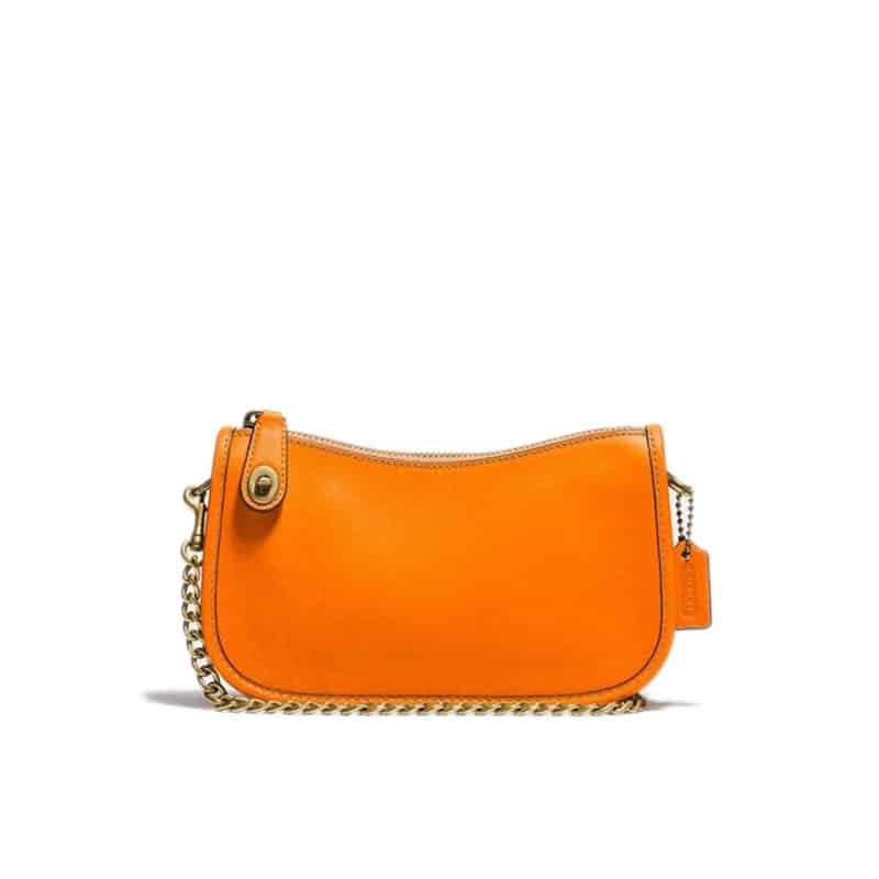 Coach Swinger 20 In Original Natural Leather