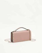 Rockstud Wallet With Chain In Grainy Calfskin