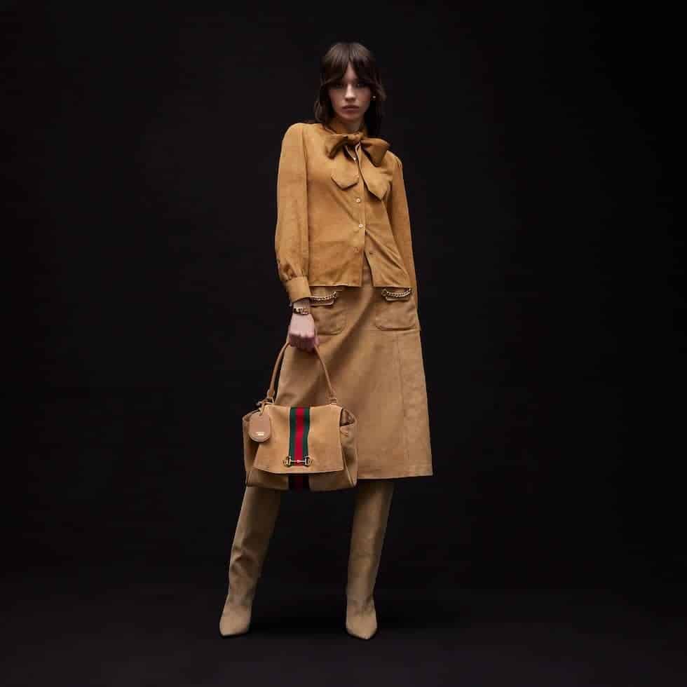 Paparazzo medium top handle bag