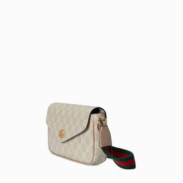 Ophidia pochette
