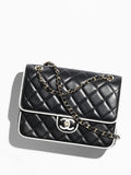FLAP BAG  Lambskin  Black &amp; White