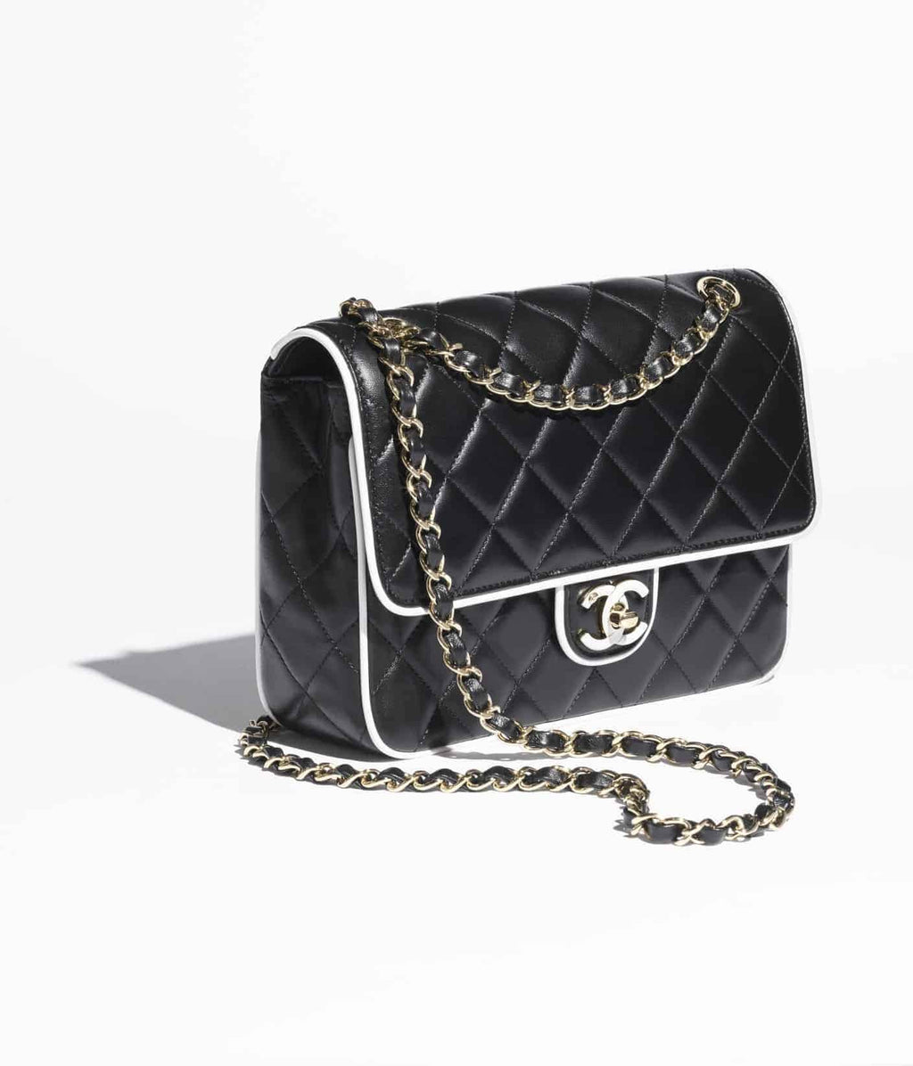 FLAP BAG  Lambskin  Black &amp; White