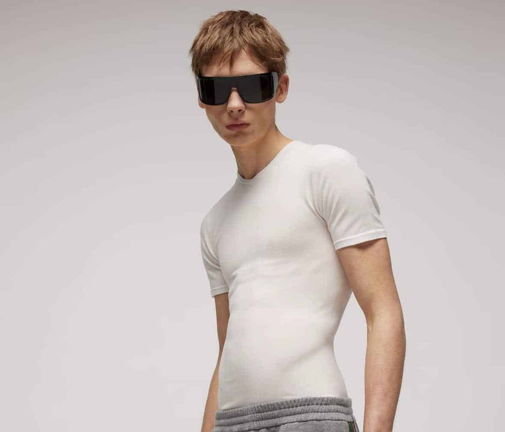 Stretch nylon T-shirt