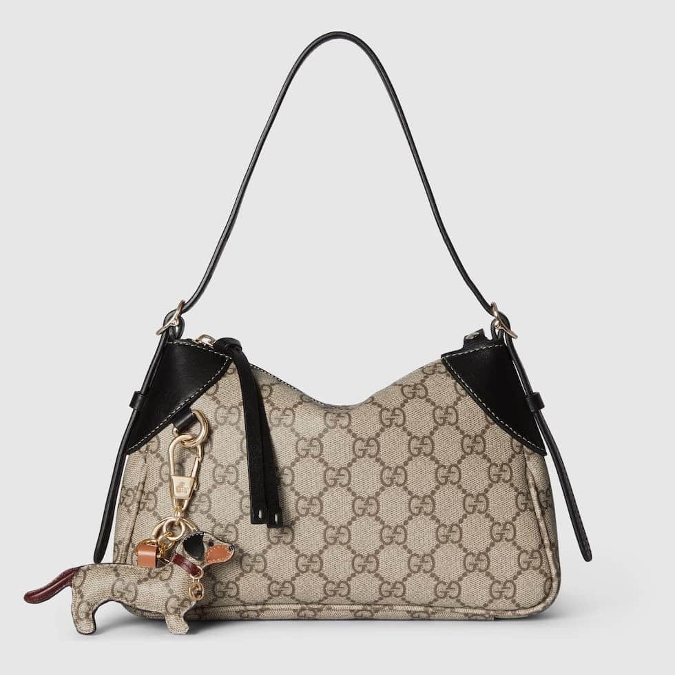 GG EMBLEM SMALL SHOULDER BAG