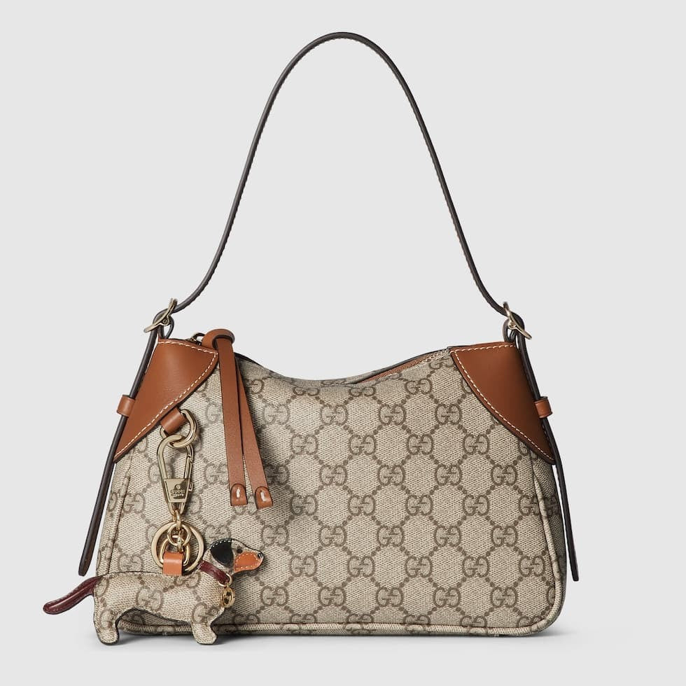 GG EMBLEM SMALL SHOULDER BAG