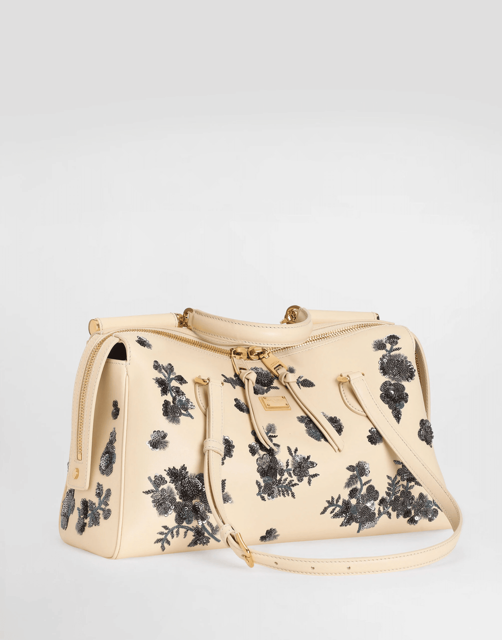Medium Vittoria handbag with embroidery
