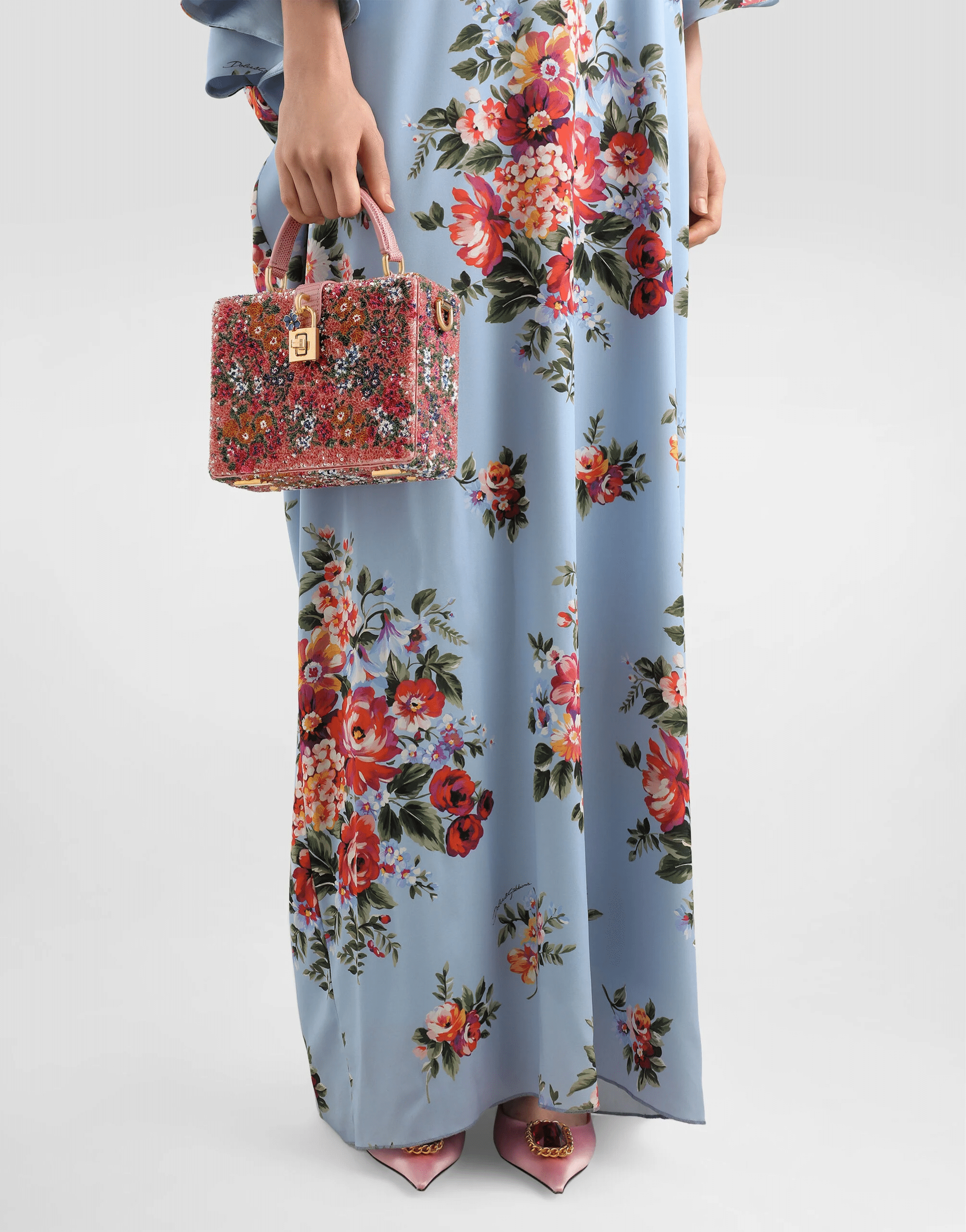 Dolce Box sequin embroidery handbag