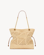 JAMIE SHOPPING IN RAFFIA