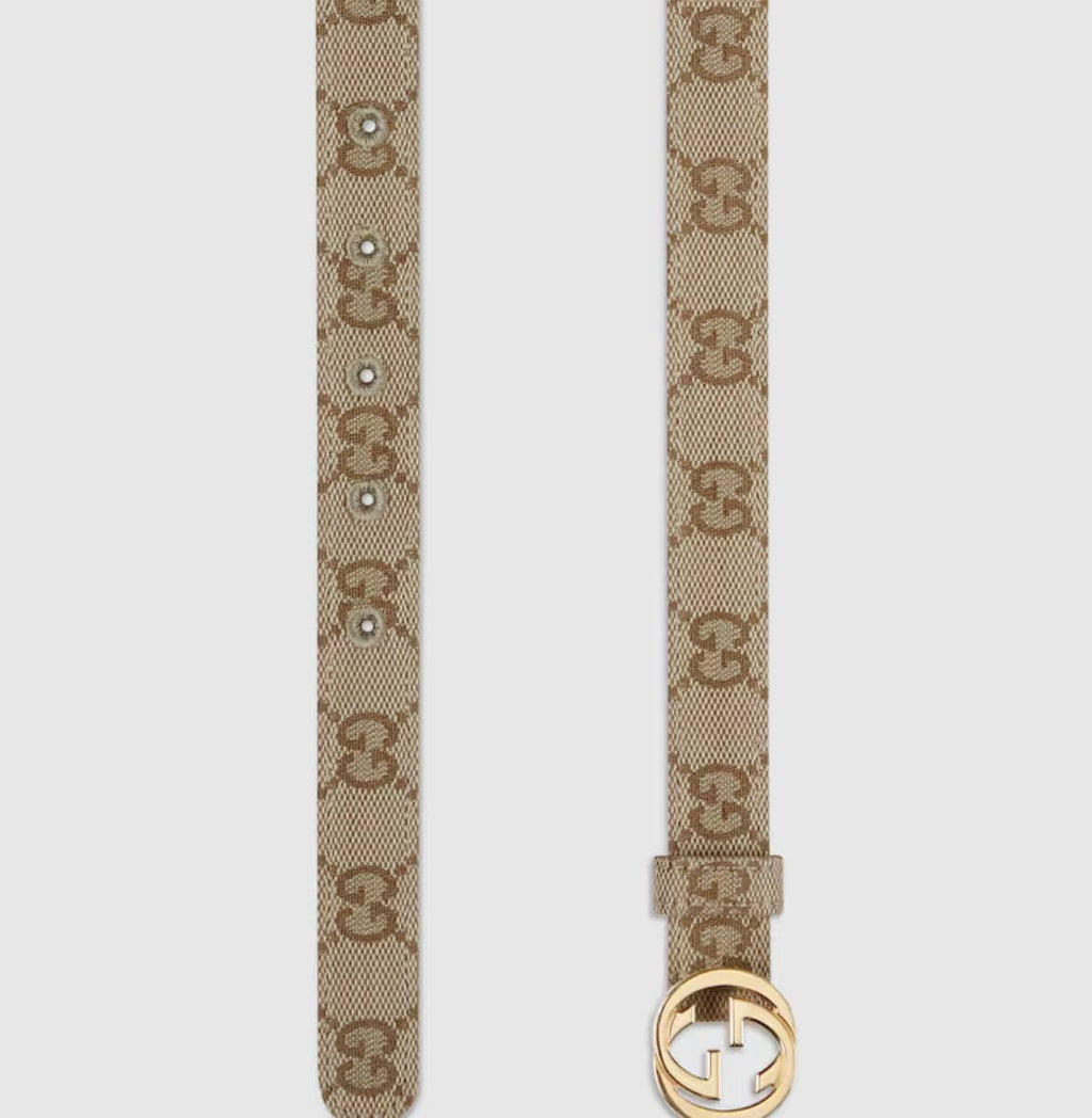 Thin belt with Interlocking G buckle
