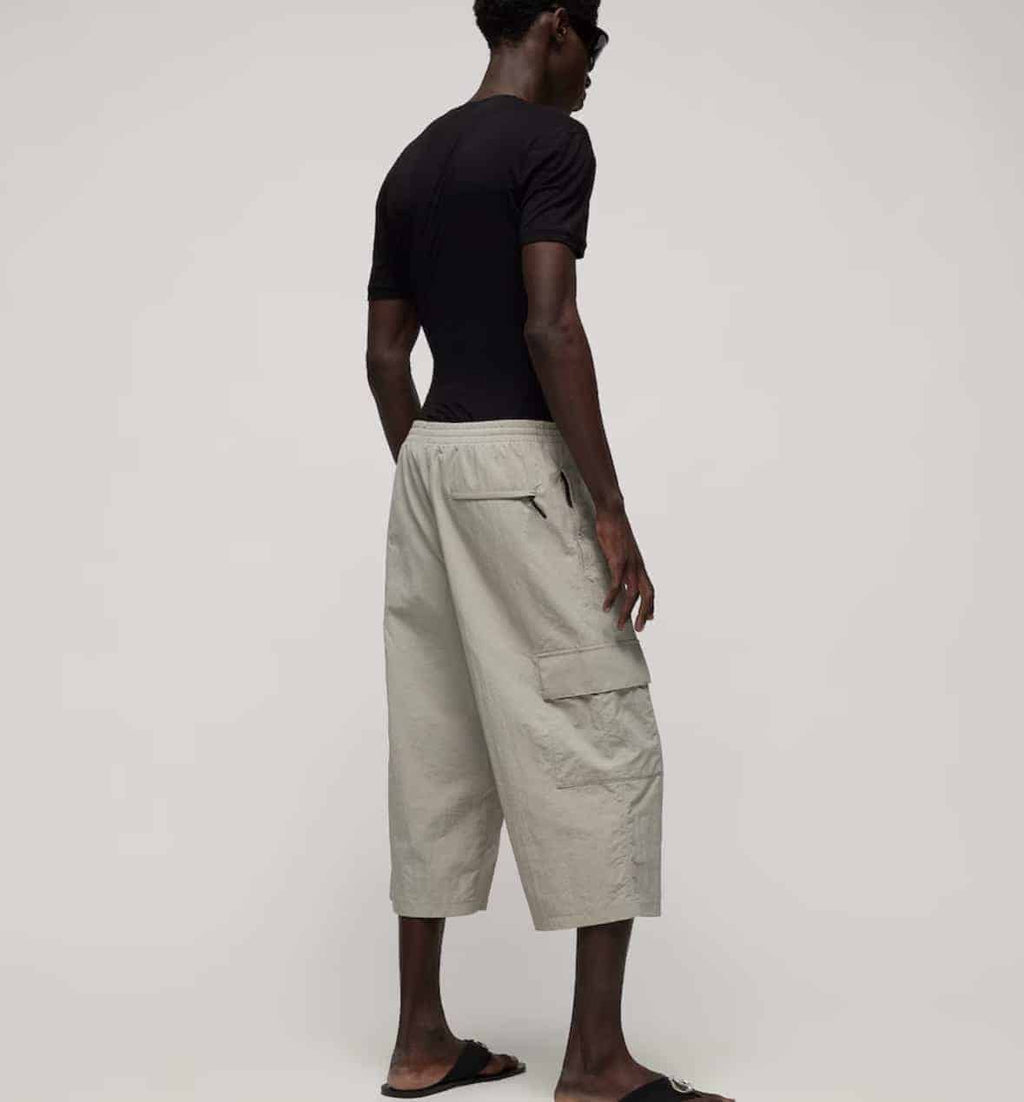 Nylon cargo pants with wrinkle effect