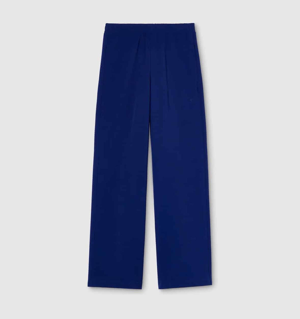 Stretch nylon sportswear pants