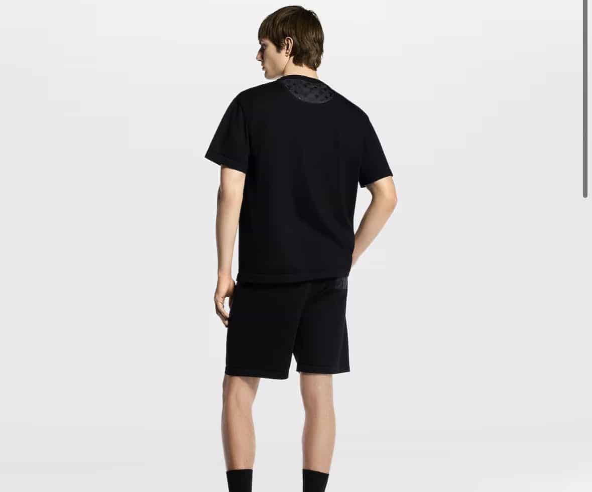 T-Shirt With Technical Signature Details