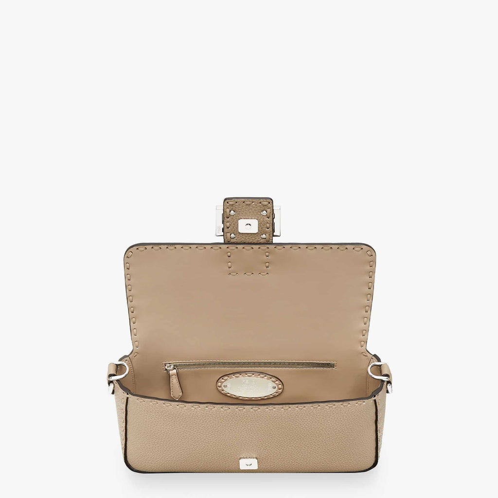 Baguette Dove grey Selleria bag