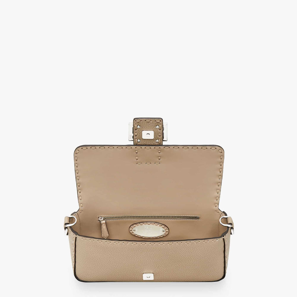 Baguette Dove grey Selleria bag