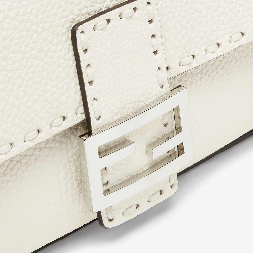 Baguette Ice white Selleria bag