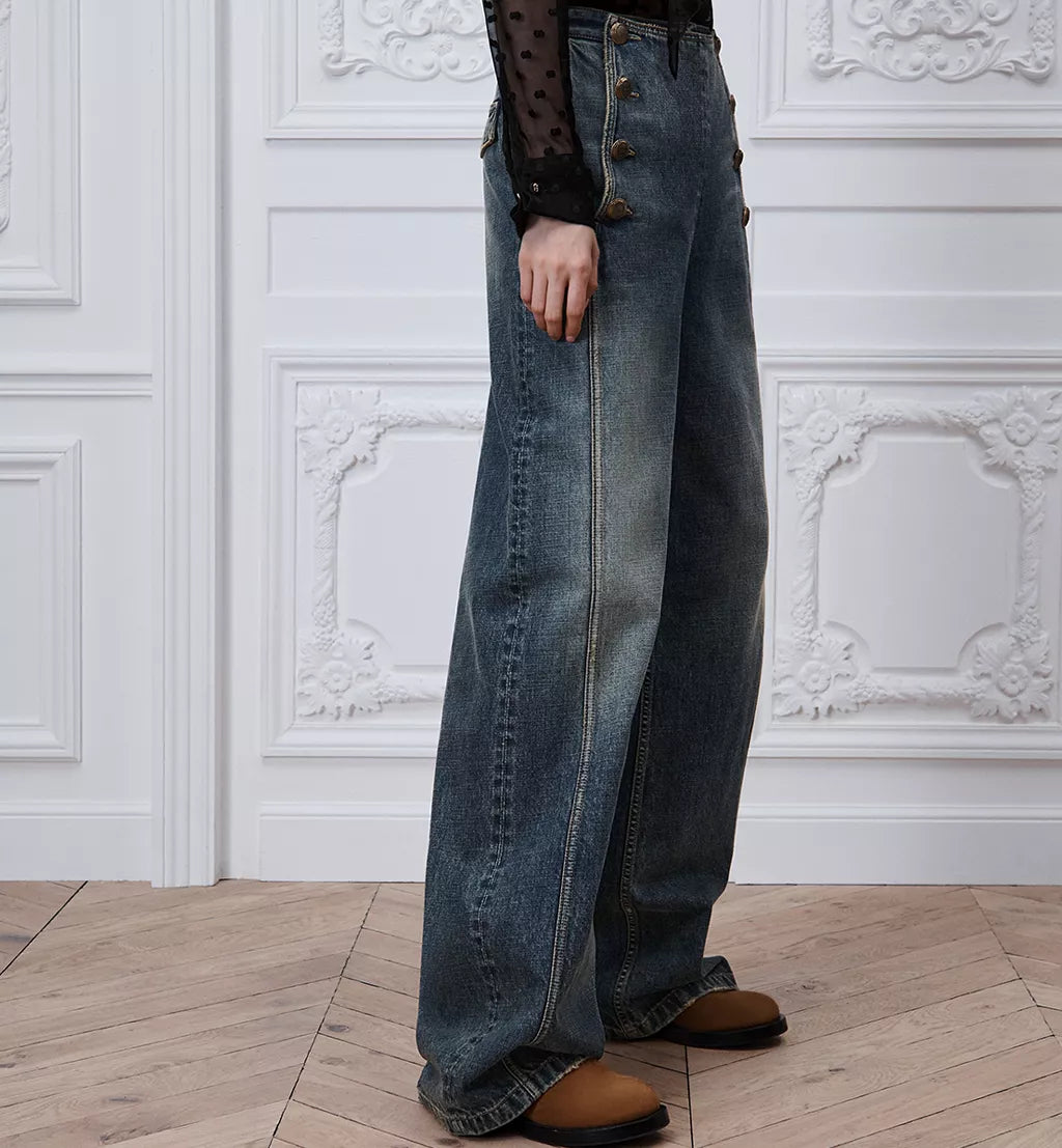 Flared Jeans