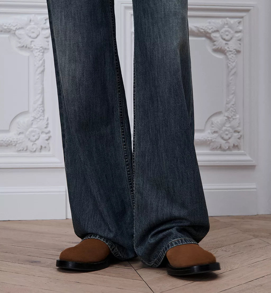 Flared Jeans