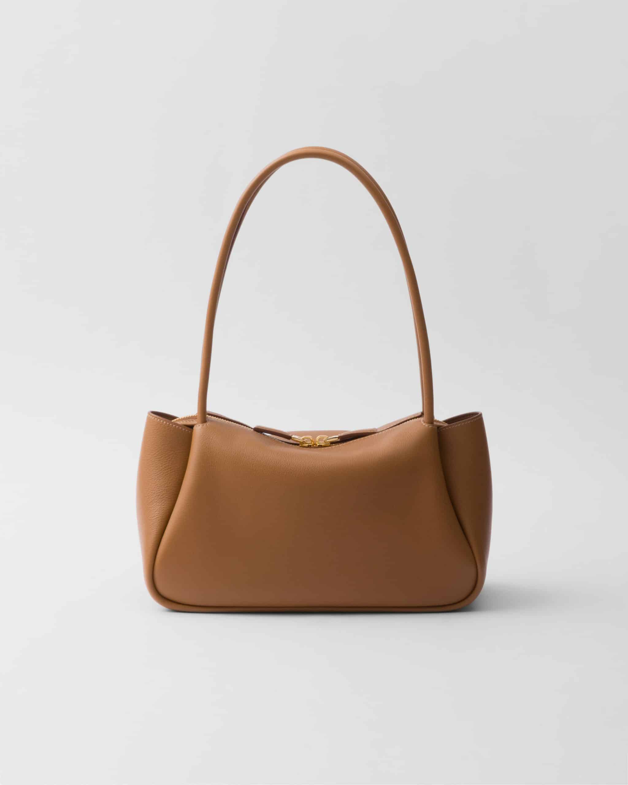Medium leather handbag