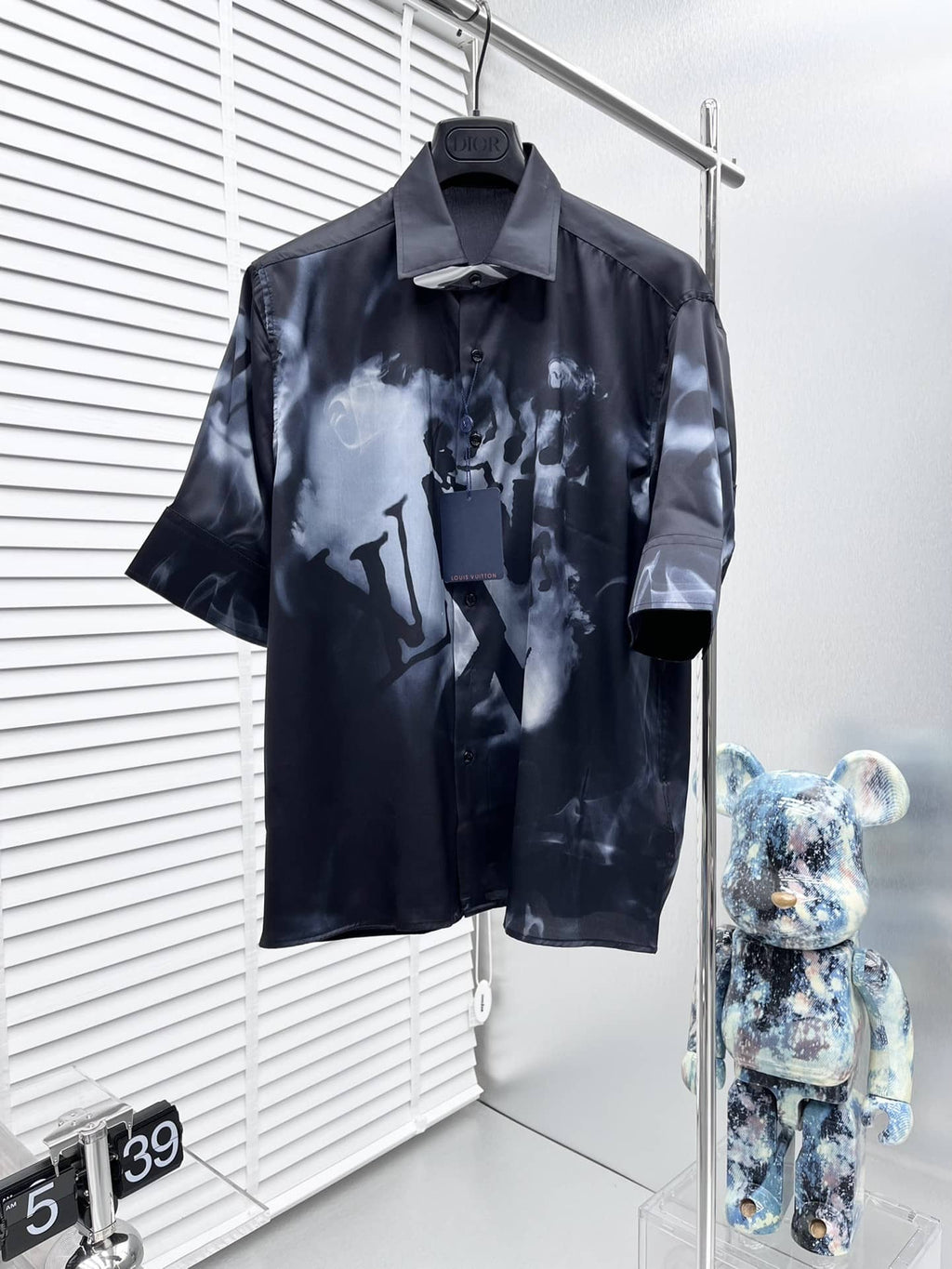 Short-Sleeved Shirt