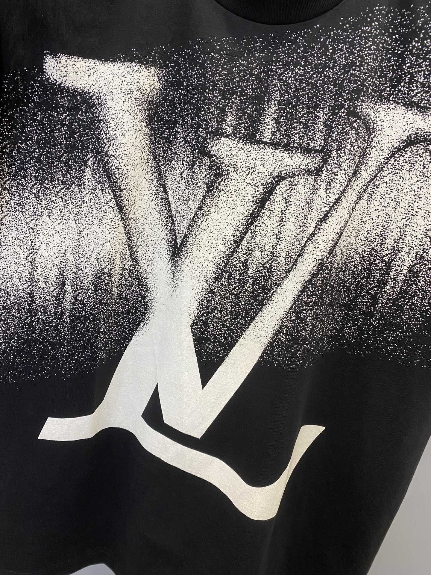 Spread Black T-Shirt