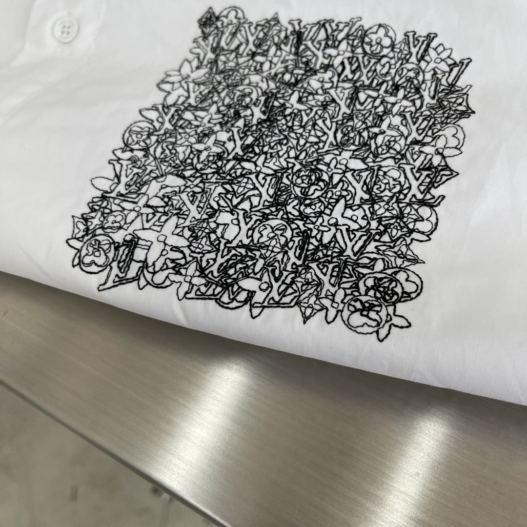 Signature Regular Long-Sleeved Shirt