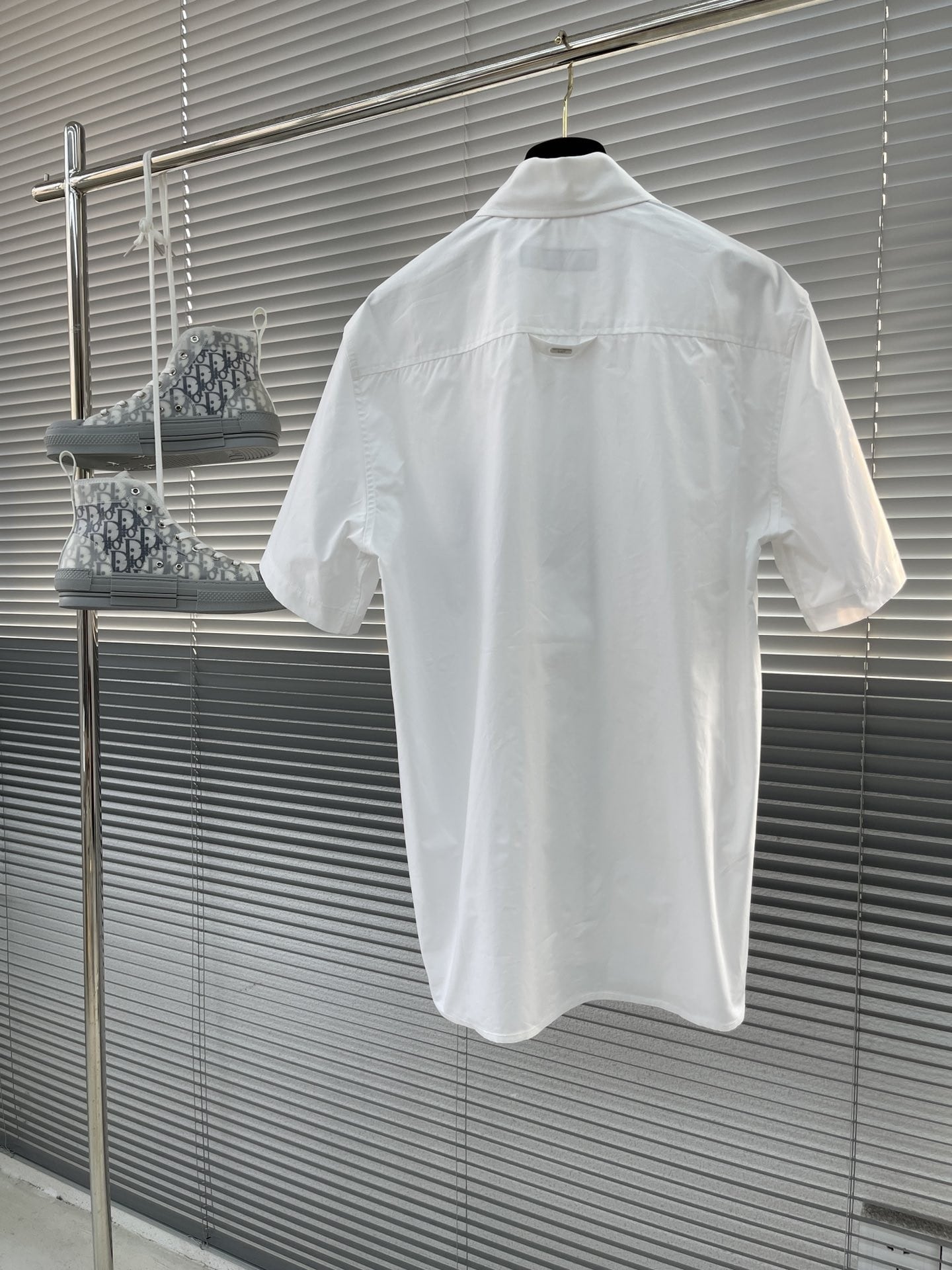 Signature Regular Long-Sleeved Shirt
