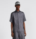SHORT-SLEEVED